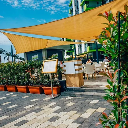 דירה Melisea Pool & Mamaia Nord 3*
