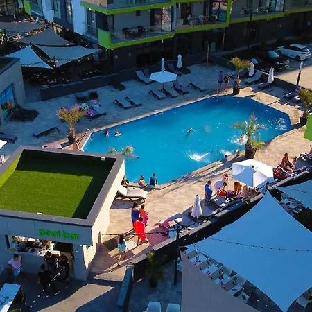 Melisea Pool & Mamaia Nord 3*