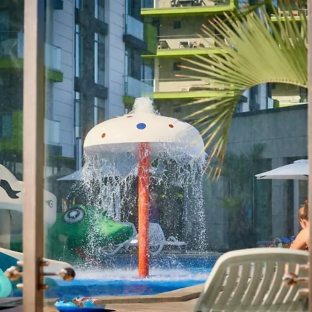 Melisea Pool & Mamaia Nord Năvodari
